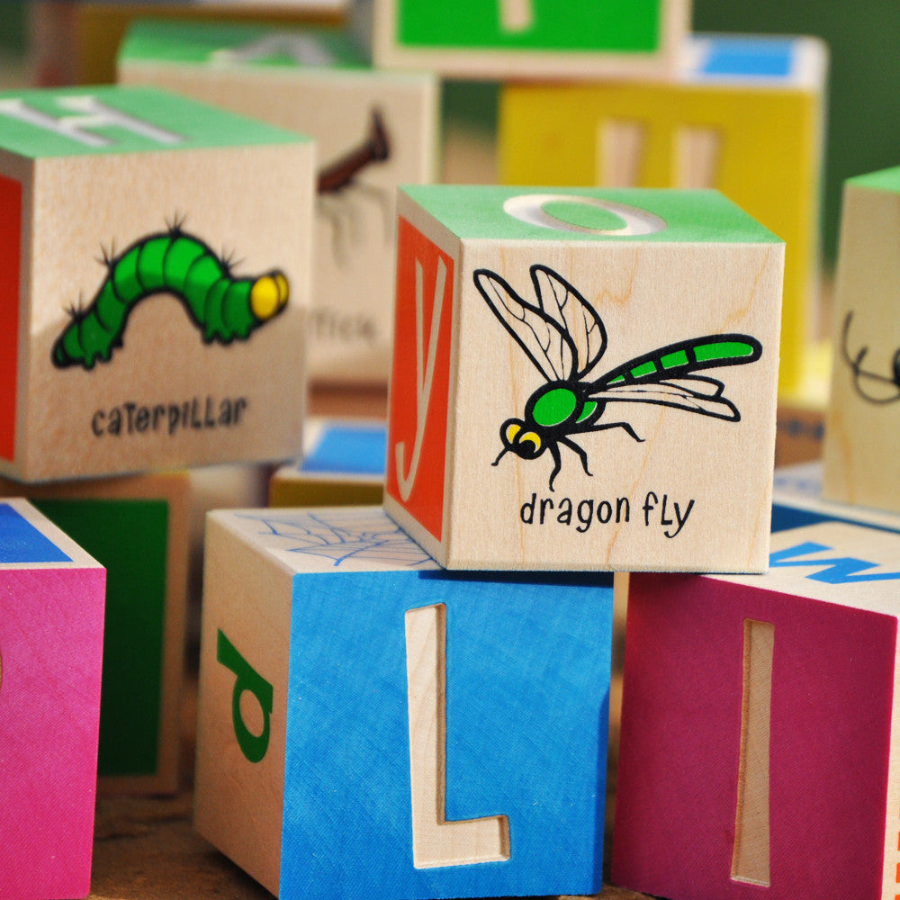 Learn all about bugs with out the creepy crawlies. This fun and colorful bug themed alphabet set includes 28 multi-color insects, as well as uppercase and lowercase alphabets, with a few extra vowels so you can spell the names of most bugs. 