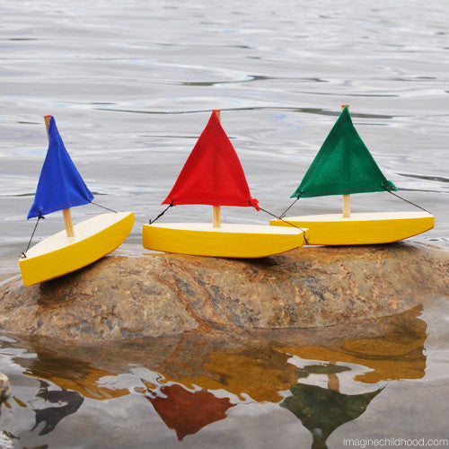 Mini Yellow Sailboat Set