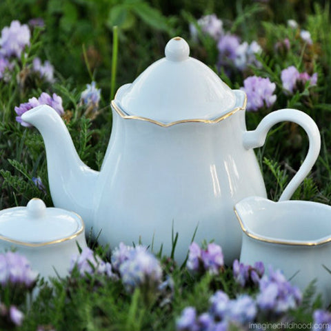 Classic Porcelain Tea Set