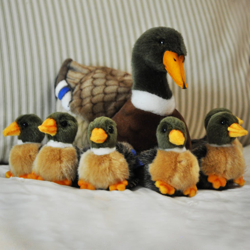 These Mallard ducks and ducklings are sweet, soft, and perfect for hours of make-believe. Individually handcrafted, true to life.